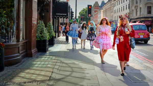 Y sí, en Londres, Inglaterra