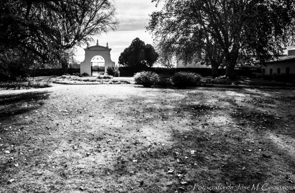 Entrada Hotel Bodega Esteco