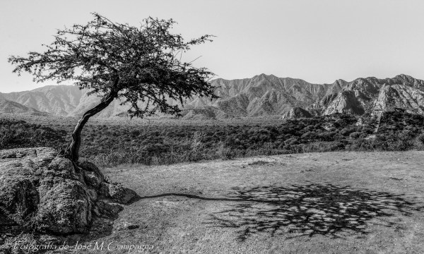 Cumbre de la pirámide de la luna, Ruinas de Shincal , Catamarca