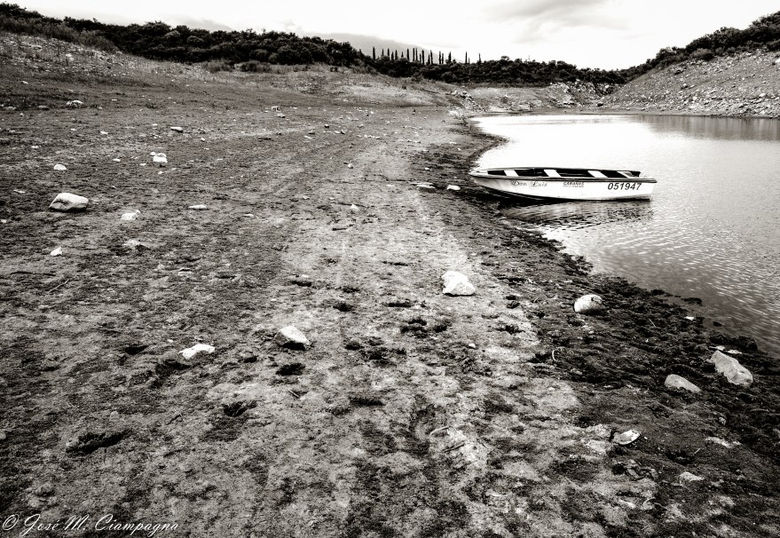 El lago En Las Rabonas