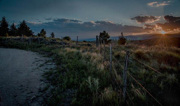 Atardecer en la Domanda, Villa Berna, Sierras de Calamuchita, Córdoba, Argentina, en color