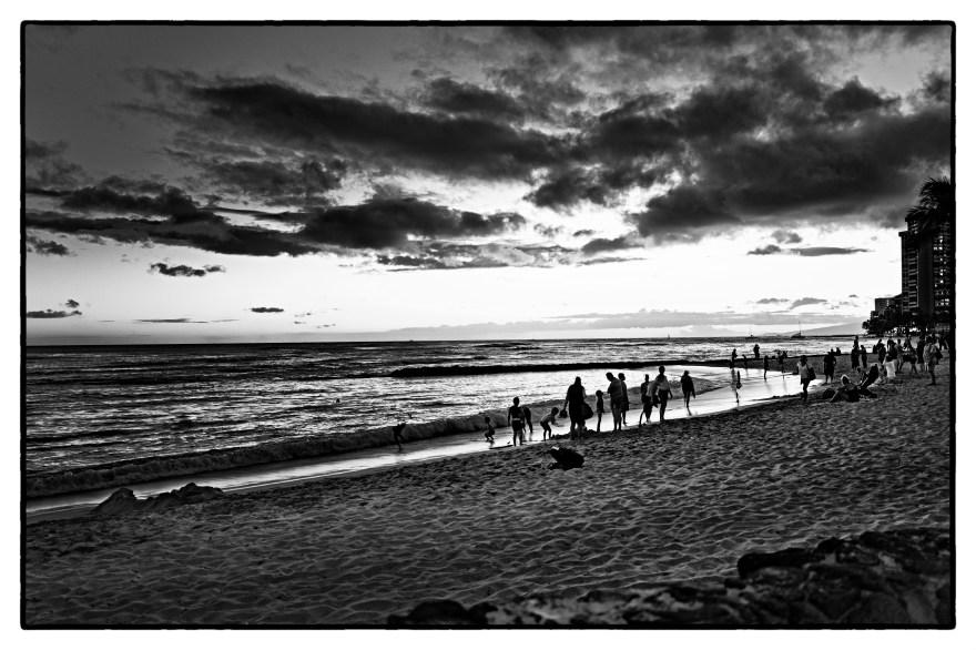 Al final del día Blanco y Negro