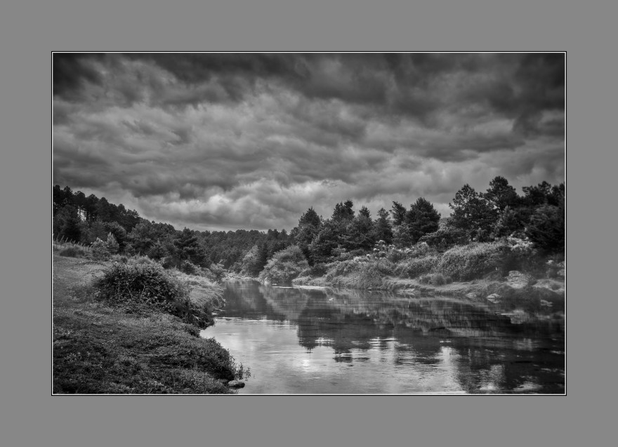 Arroyo del medio, Las Cañitas, Sierras de Calamuchita, Córdoba, Argentina.