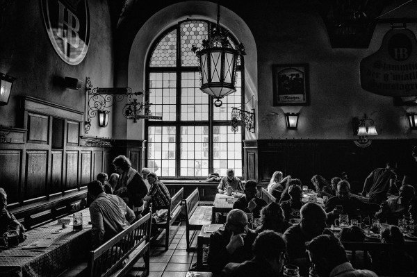 Interior de la Hofbräuhaus, Munich , Baviera, Alemania